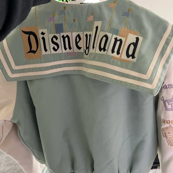 Disneyland Her Universe Marquee Varsity Jacket SZ XL - Picture 2 of 3